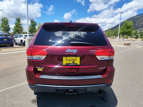 Used 2018 Jeep Grand Cherokee Laredo AWD/4WD image 4