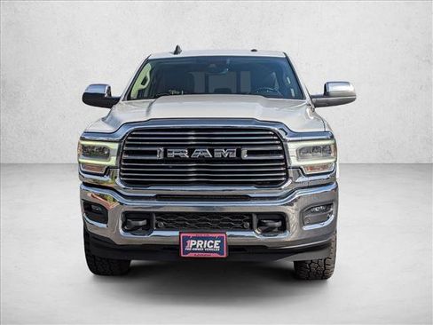 Used 2019 RAM 2500 Laramie AWD/4WD image 3