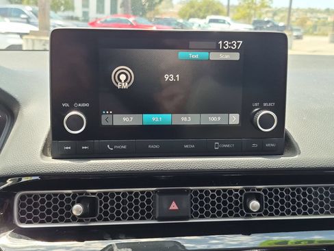 Used 2023 Honda Civic EX image 19