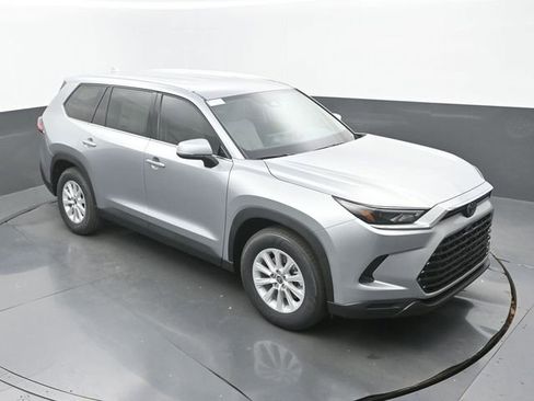 New 2026 Toyota Grand Highlander XLE image 28