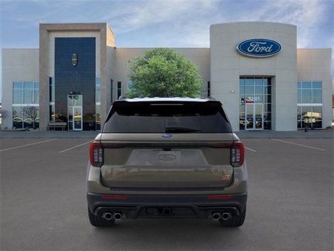 New 2026 Ford Explorer ST image 5