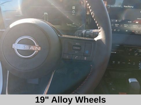 New 2026 Nissan Kicks SR w/ Illumination Package image 12