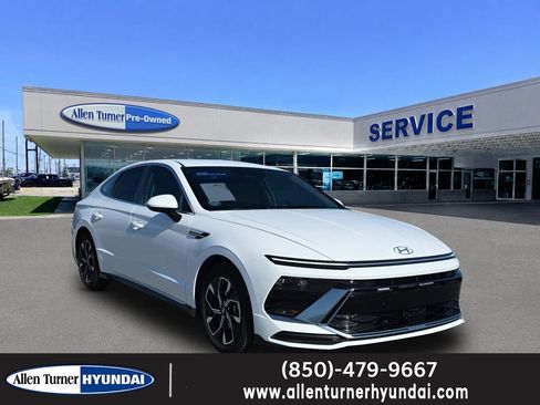 Certified 2025 Hyundai Sonata SEL FWD image 1