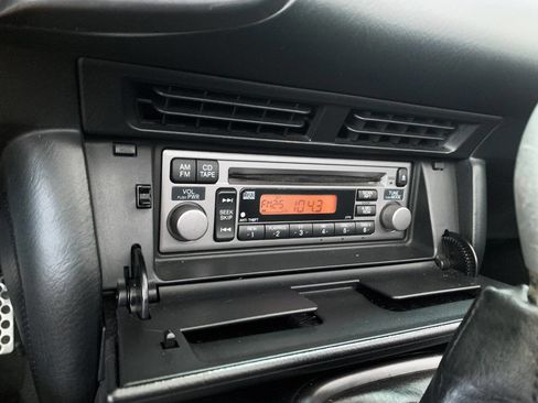 Used 2002 Honda S2000 image 16