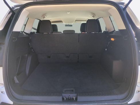 Used 2019 Ford Escape SE AWD/4WD image 24