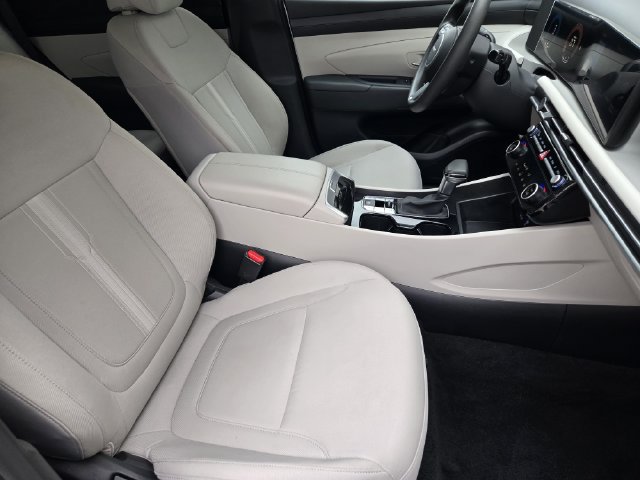 Used 2026 Hyundai Tucson SEL Plus FWD image 16