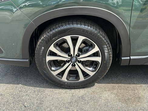 Certified 2024 Subaru Forester Limited AWD/4WD image 10