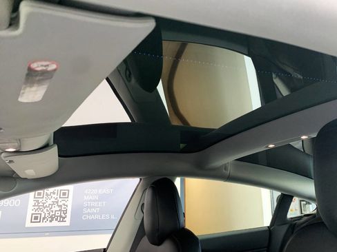 Used 2019 Tesla Model 3 Long Range image 14