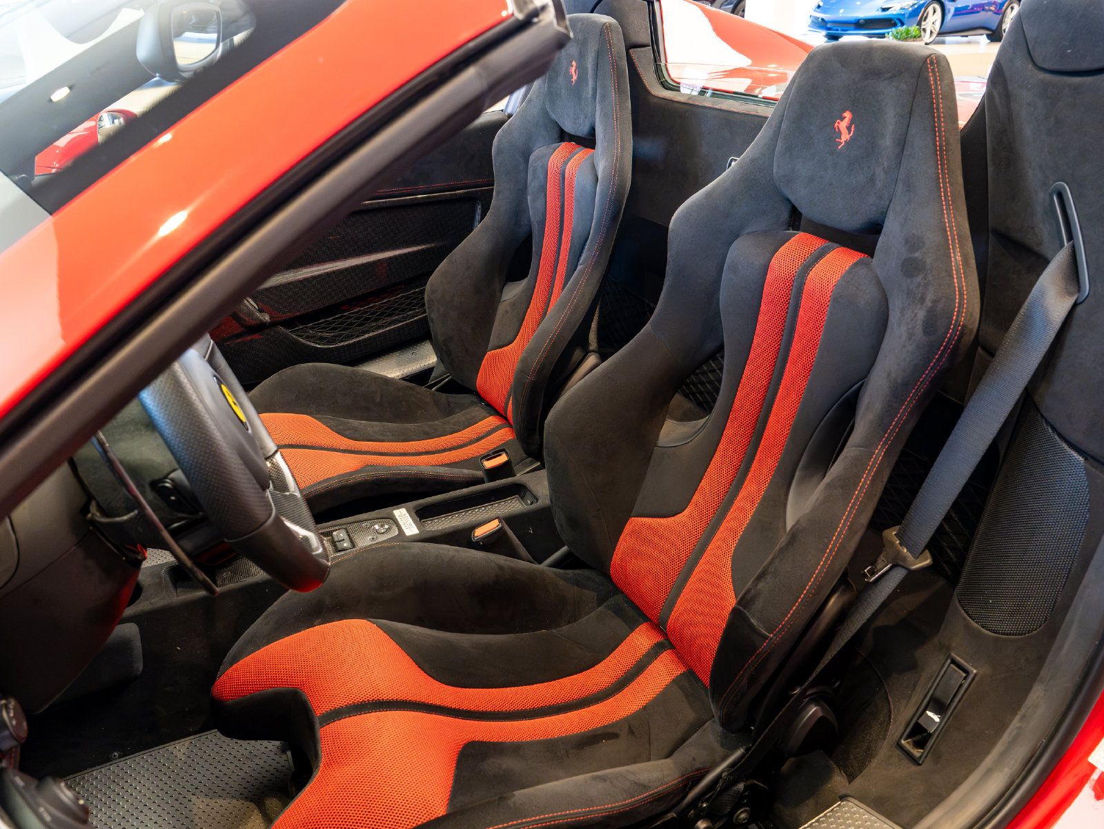 Used 2015 Ferrari 458 Speciale A RWD image 11