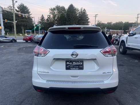 Used 2015 Nissan Rogue SL w/ SL Premium Package AWD/4WD image 4