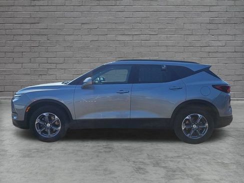 Used 2024 Chevrolet Blazer LT w/ Convenience Package FWD image 2