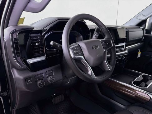New 2026 Chevrolet Silverado 2500 LT w/ Trail Boss Package AWD/4WD image 9