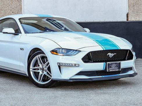 Used 2019 Ford Mustang GT Premium w/ GT Performance Package image 7