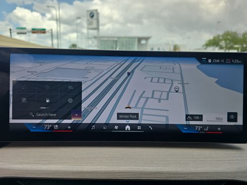 Used 2025 BMW 330i Sedan image 18