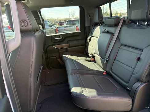 Used 2023 GMC Sierra 3500 Denali w/ Denali Ultimate Package image 25