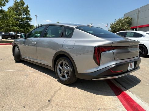 Used 2025 Kia K4 FWD image 8