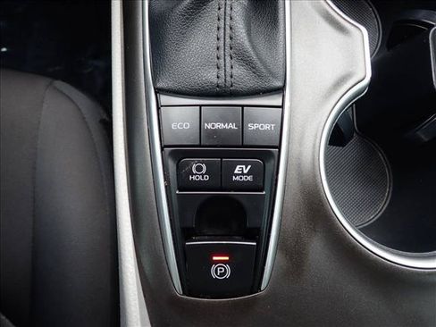 Certified 2023 Toyota Camry LE FWD image 20