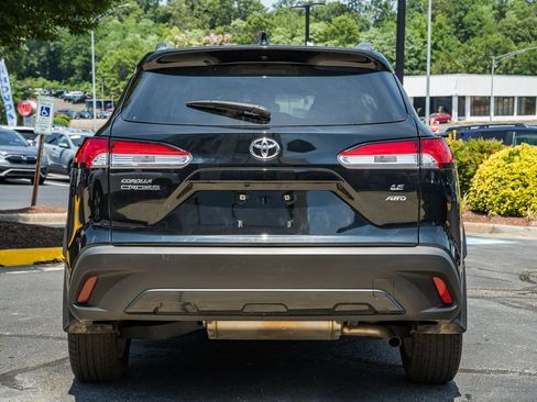 Used 2022 Toyota Corolla Cross LE AWD/4WD image 6