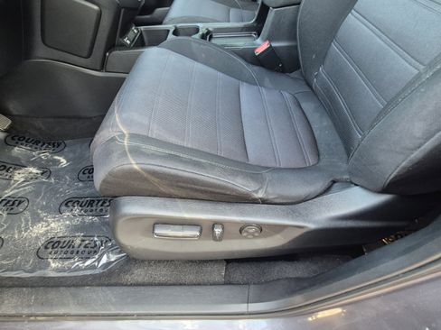 Used 2020 Honda CR-V EX image 20