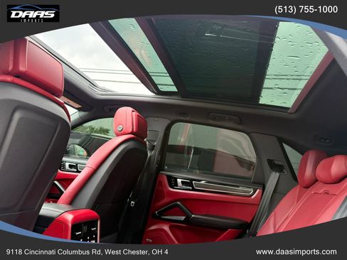 Used 2019 Porsche Cayenne AWD/4WD image 31