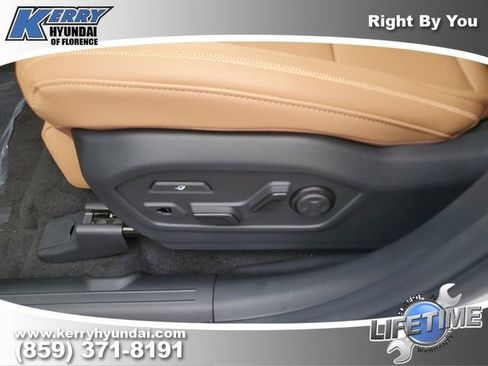New 2026 Hyundai Santa Fe Calligraphy AWD/4WD image 17