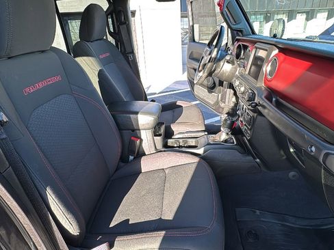 Used 2022 Jeep Gladiator Rubicon w/ Cold Weather Group image 21