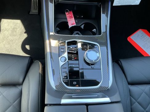 New 2026 BMW X5 M60i AWD/4WD image 14
