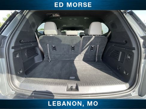 Certified 2026 GMC Acadia Elevation w/ Elevation Premium Package AWD/4WD image 24