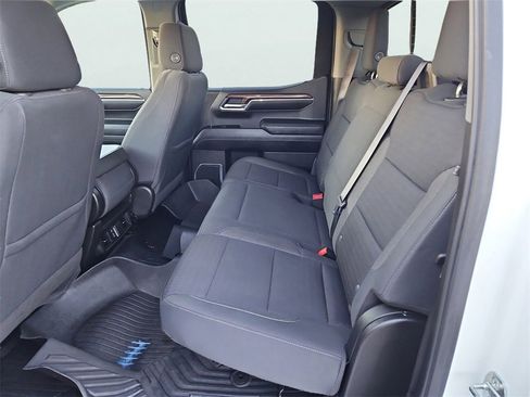 Used 2022 Chevrolet Silverado 1500 LT image 34