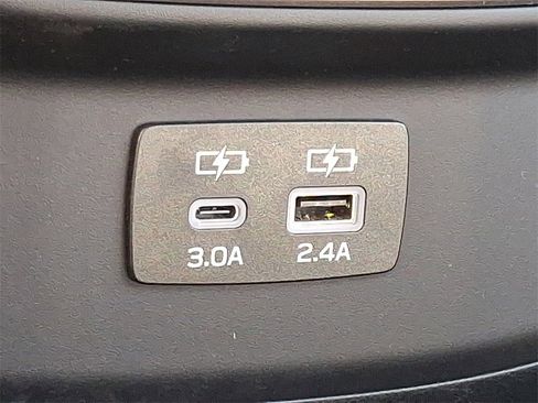 Used 2025 Subaru Legacy Premium w/ Popular Package #1A image 12