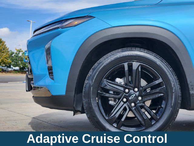 Used 2025 Chevrolet Trax ACTIV w/ Sunroof Package FWD image 13