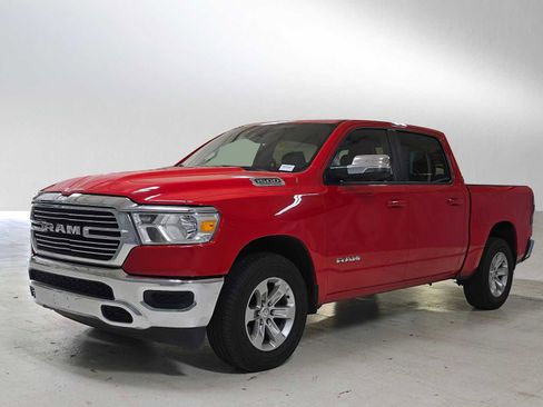 Used 2023 RAM 1500 Laramie AWD/4WD image 7