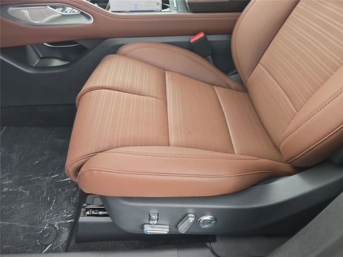 New 2026 Lincoln Nautilus Reserve image 15