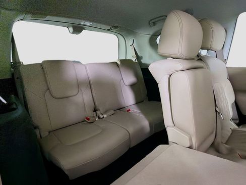 Used 2023 Nissan Armada Platinum w/ Cargo Package image 32