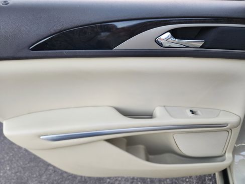 Used 2014 Lincoln MKZ Hybrid w/ Equipment Group 202A Reserve image 20