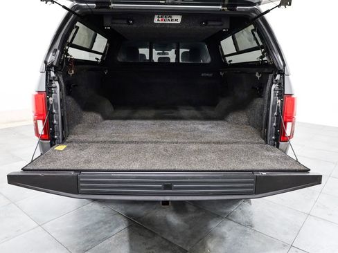 Used 2019 Ford F150 Platinum w/ Equipment Group 701A Luxury image 15