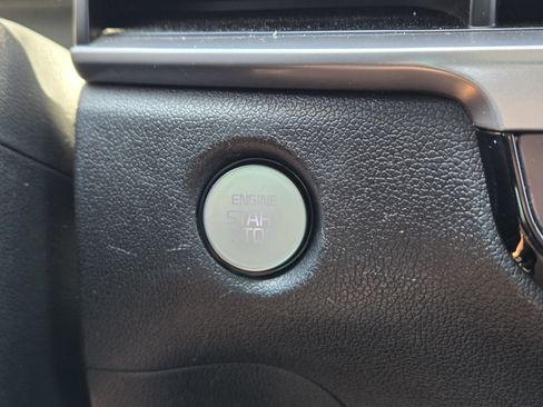 Used 2025 Kia Sorento S w/ Panoramic Sunroof Package AWD/4WD image 28