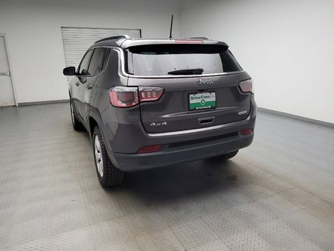 Used 2018 Jeep Compass Latitude w/ Safe & Security Group AWD/4WD image 6