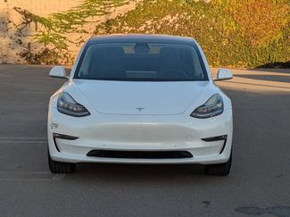 Used 2017 Tesla Model 3 Long Range video 2