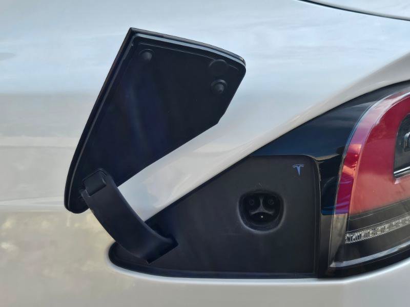 Used 2023 Tesla Model X Plaid AWD/4WD image 35