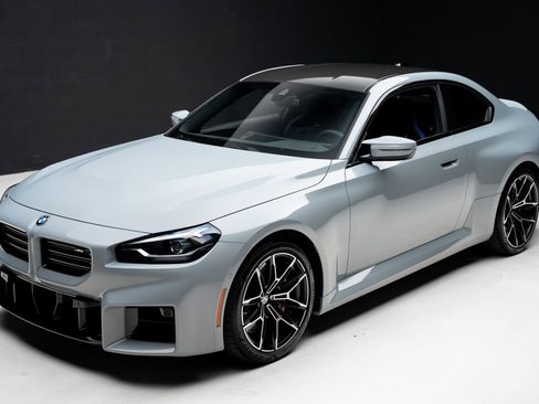 Used 2024 BMW M2 w/ Carbon Package image 5
