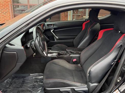 Used 2015 Scion FR-S RWD image 15