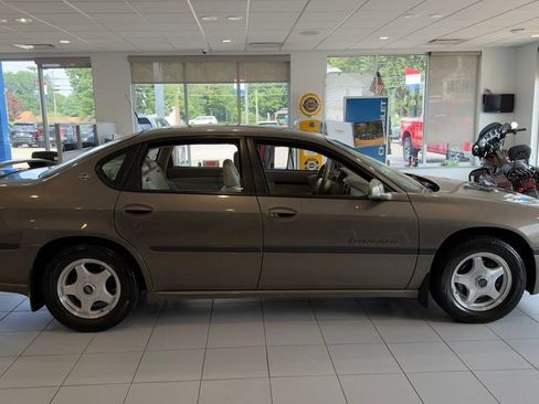 Used 2002 Chevrolet Impala LS w/ Seating Comfort Pkg FWD image 46
