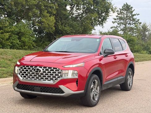 Used 2023 Hyundai Santa Fe SE AWD/4WD image 1