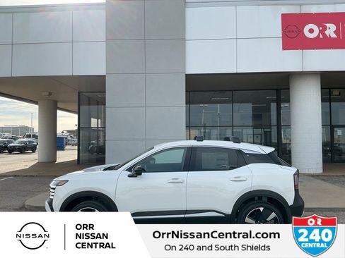 New 2026 Nissan Kicks SR w/ SR Premium Package image 8