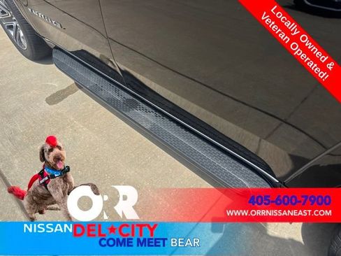 Used 2024 Jeep Wagoneer L Series II w/ Flexible Seating Group AWD/4WD image 10