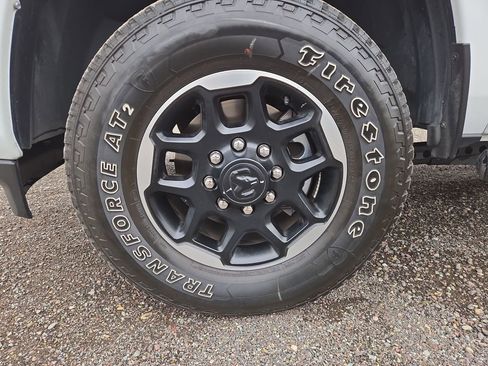 Used 2025 RAM 2500 Laramie image 10