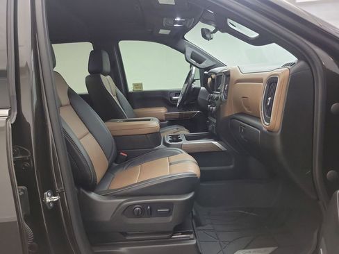 Used 2020 Chevrolet Silverado 2500 High Country w/ Z71 Off-Road Package image 26