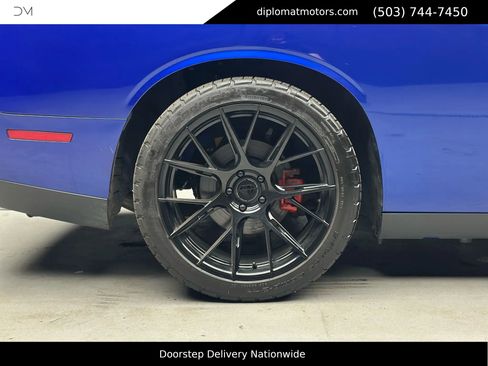 Used 2018 Dodge Challenger R/T Plus image 35