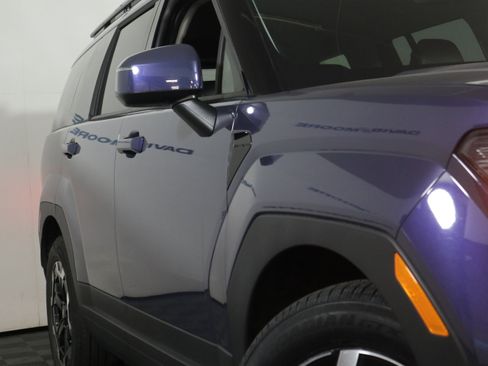 Used 2025 Hyundai Santa Fe SEL image 3